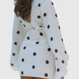Vestido Romara Mini Spot con Mangas Largas y Cintura Ajustada