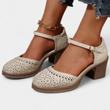 Botas de tobillo de cuero sintético para mujer Cirila con hebilla decorativa