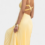 Vestido Arlena con Tirantes Plisados y Espalda Cruzada