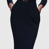 Vestido negro refinado Adriana con cinturón y cuello mandarín