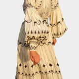Vestido Maxi Bordado de Botones Estilo Folk Soria