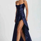 Maxivestido con volante en el dobladillo