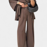 Conjunto de Top de Cuello en V Oversized Eli y Pantalones Rectos