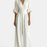 Ulrike | Mono elegante con escote en V y silueta entallada
